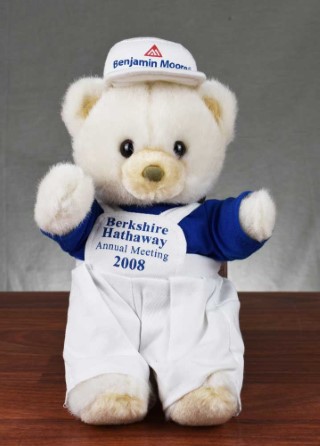 2008 Berkshire Hathaway Annual General Meeting Benjamin Moore Berkshire Bear