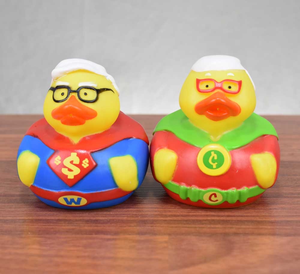 2019 Berkshire Hathaway Annual General Meeting Warren Buffett and Charlie Munger Rubber Ducks